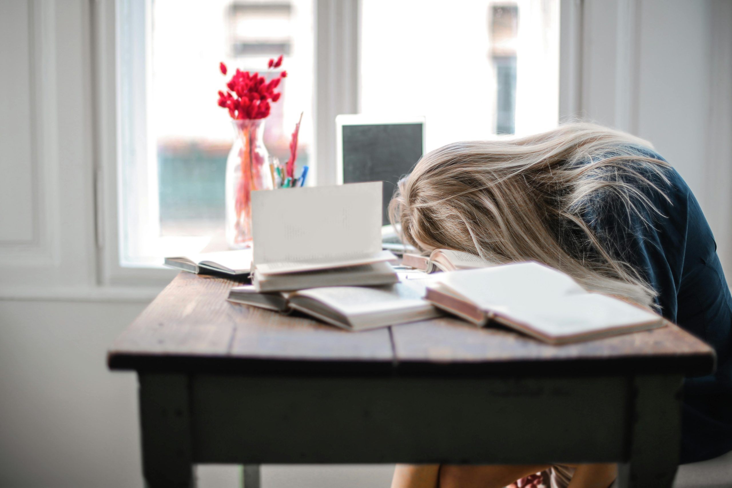 I studied procrastination for years here are some tricks that finally worked :)