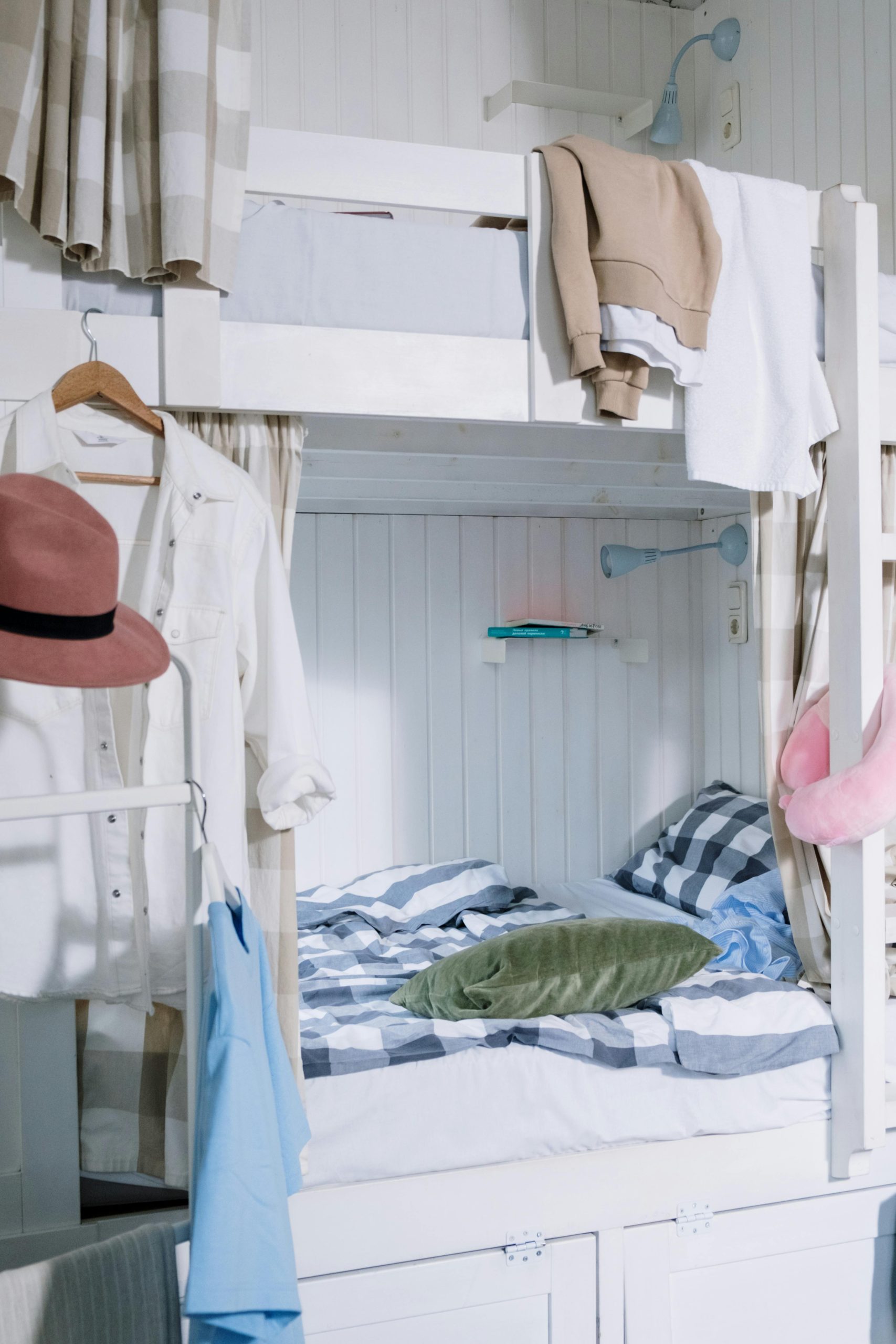 An estimated 36% of university students are exposed to mold in their residence