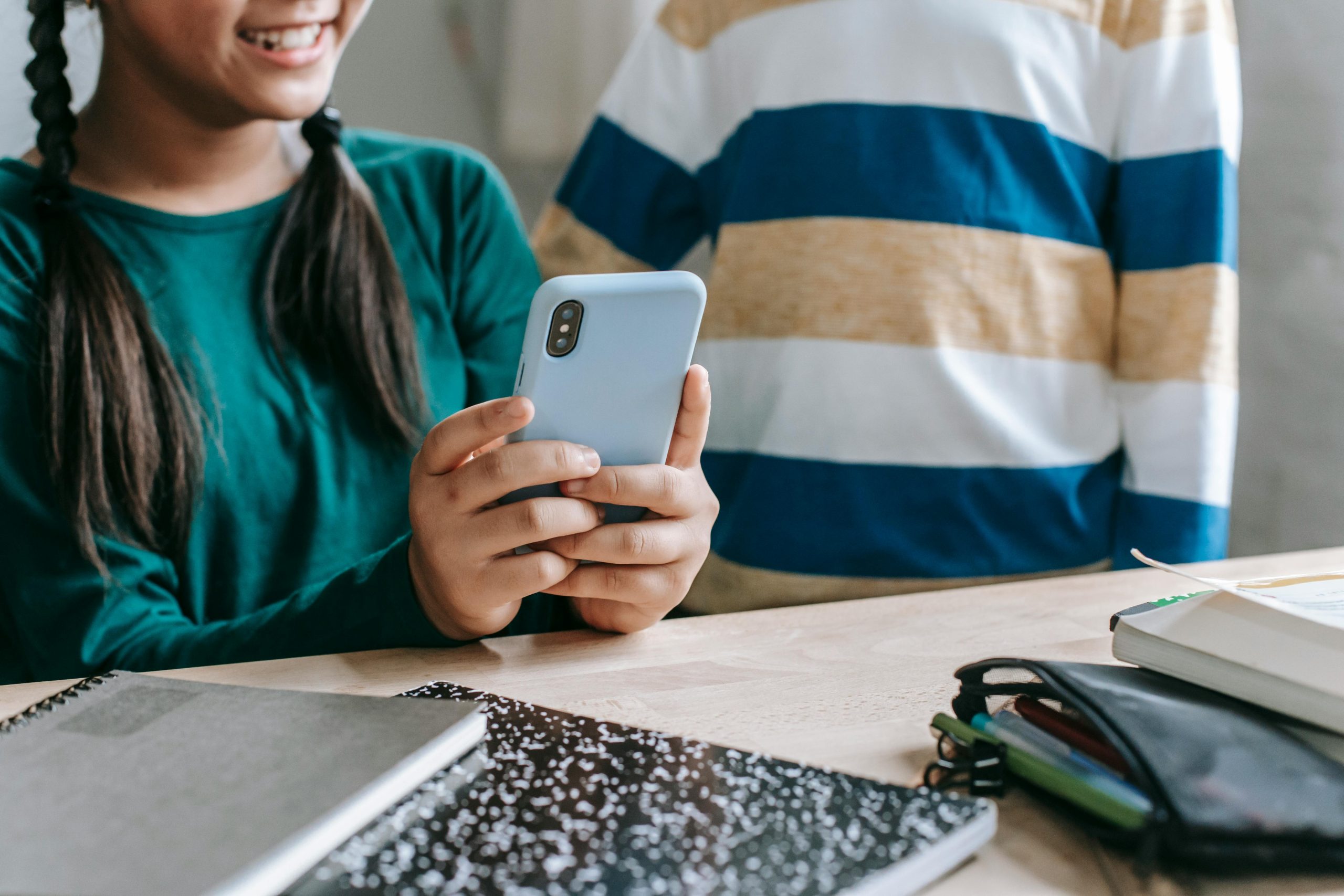 I gathered some apps that are offering student discounts